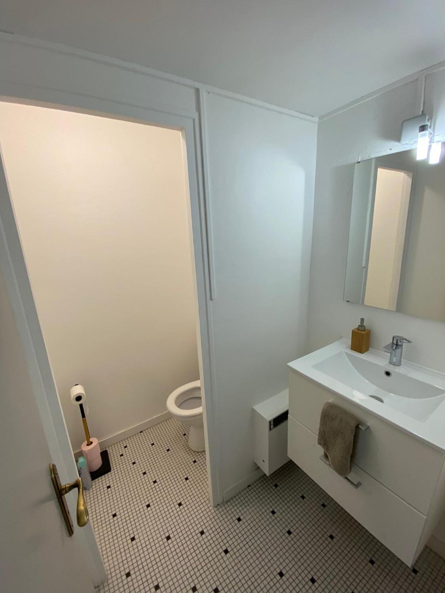 Appartement Jusqu'A 6 Couchages Le Mans Esterno foto