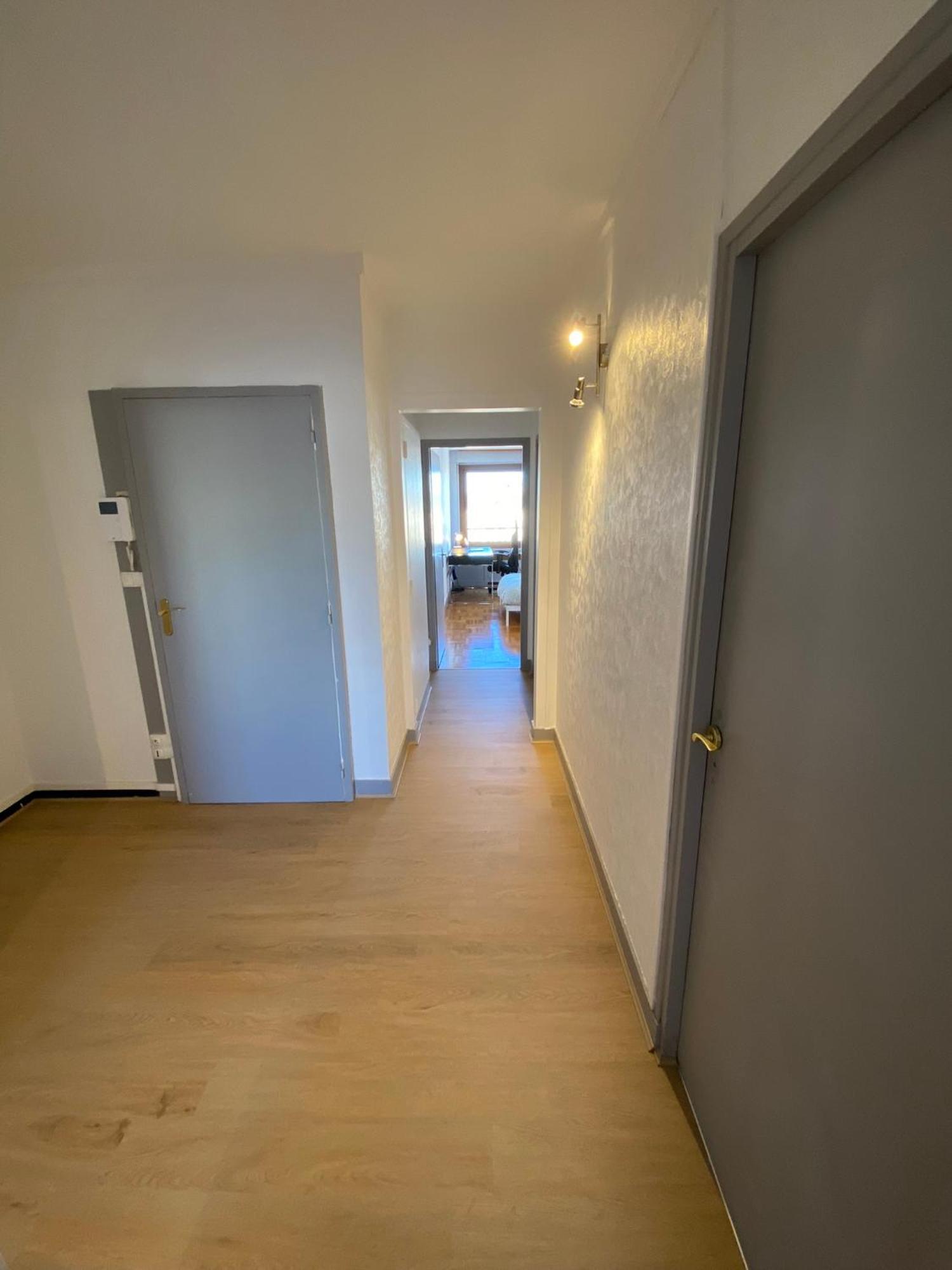 Appartement Jusqu'A 6 Couchages Le Mans Esterno foto