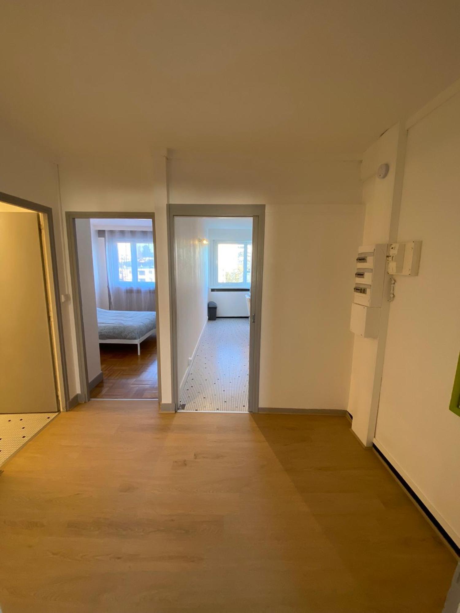 Appartement Jusqu'A 6 Couchages Le Mans Esterno foto
