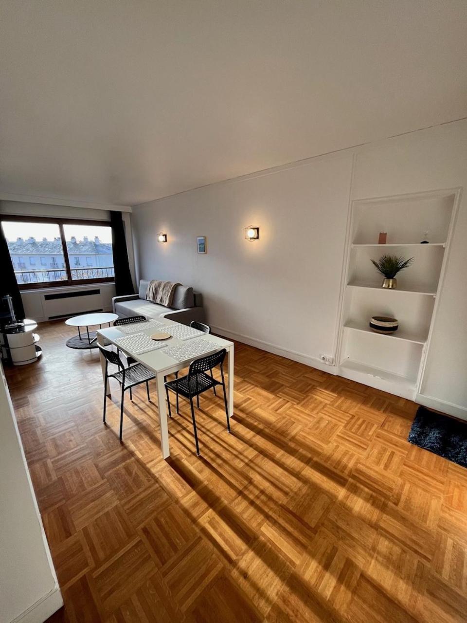 Appartement Jusqu'A 6 Couchages Le Mans Esterno foto